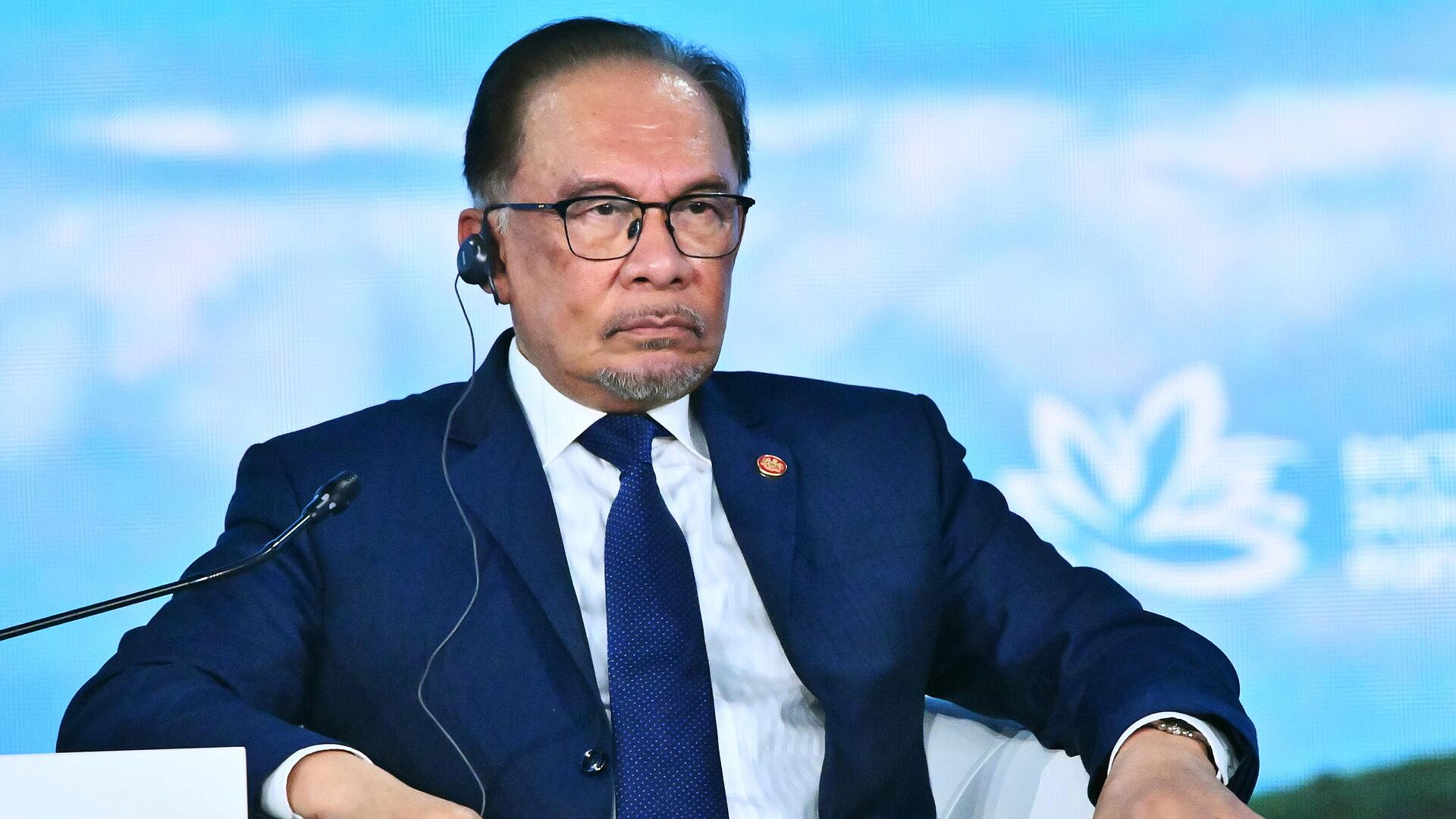 ������� �������� ������ � ������ � ����������� �������