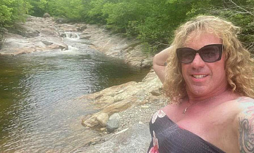 Подозреваемый в стрельбе на хоккейном матче в США поддерживал нацизм