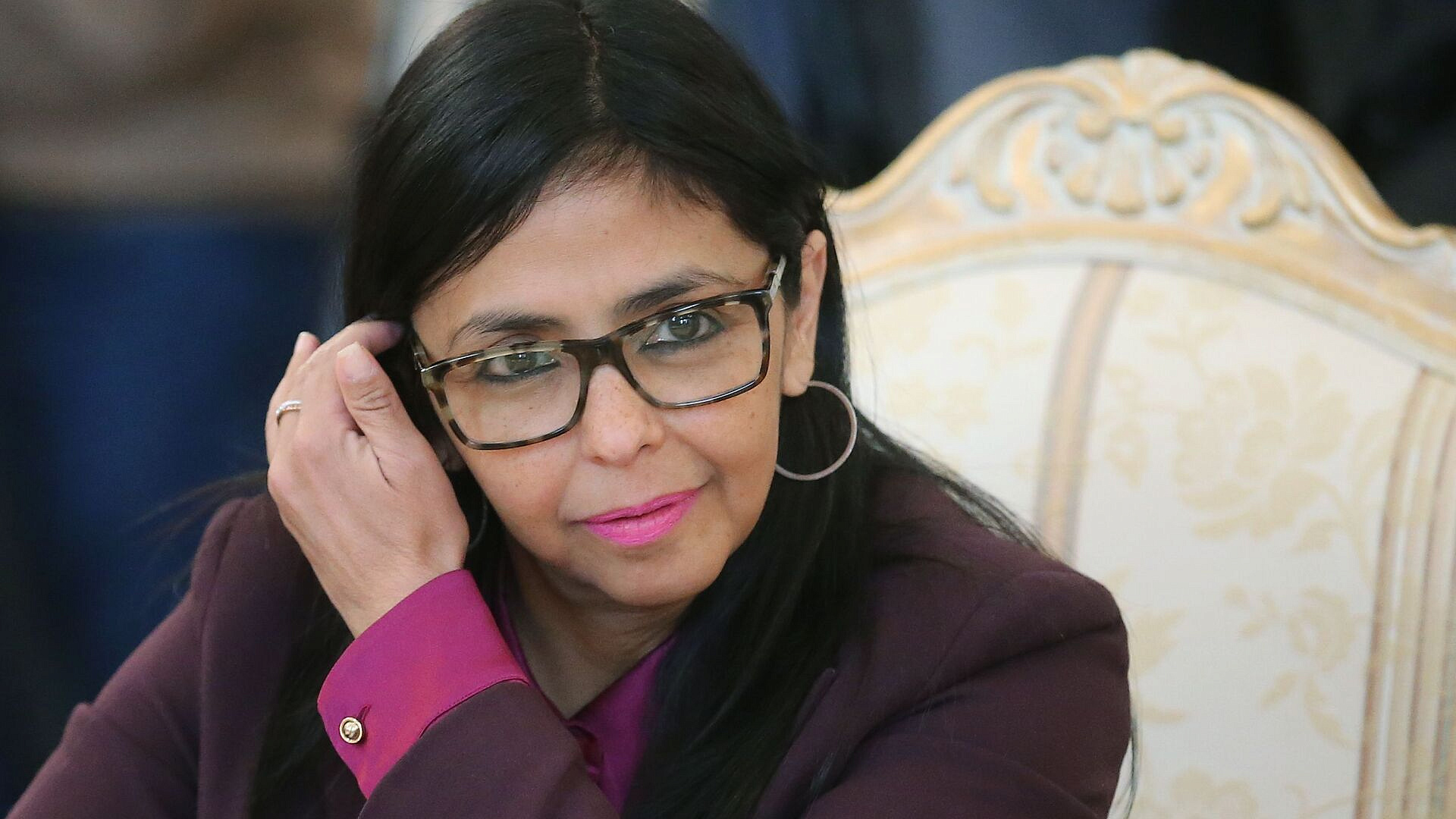 � ��������� ����������� � �������� �� ������� � ������