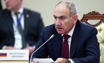 Армения не намерена спорить с Россией, заявил Пашинян