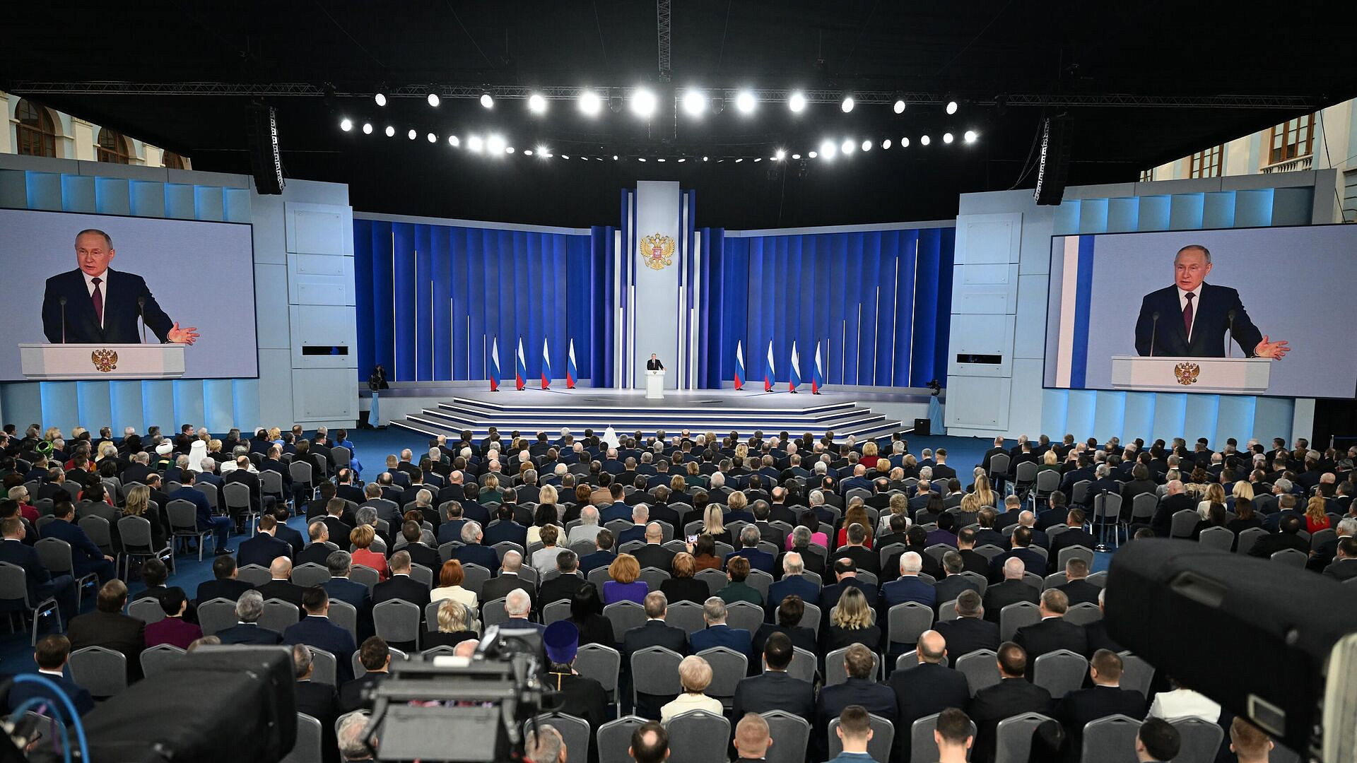 Источник: послание Путина начнется в полдень 29 февраля