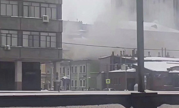 Более 100 человек привлекли к тушению пожара на северо-востоке в Москве