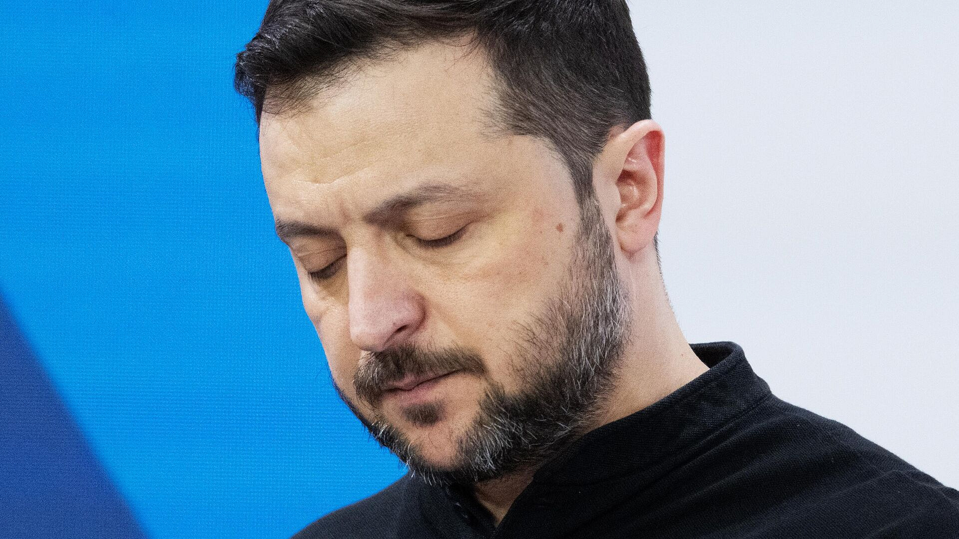 ������� � ��������� ������� �������������� ��������� �� �������