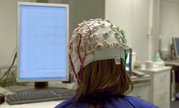 Британские ученые разработали чудо-линзу от самого частого типа эпилепсии