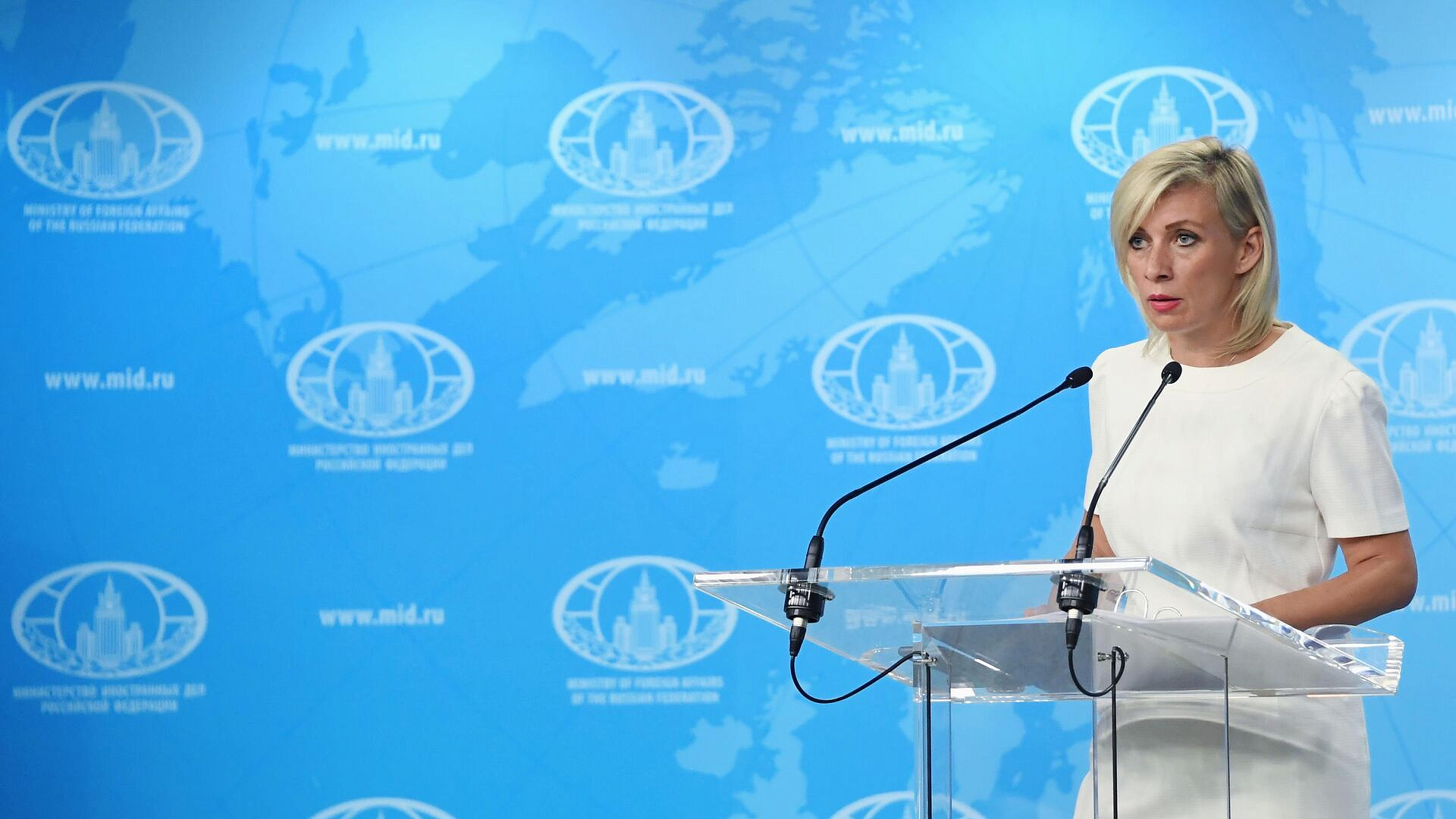 Захарова опровергла сообщения о нарушениях Будапештского меморандума