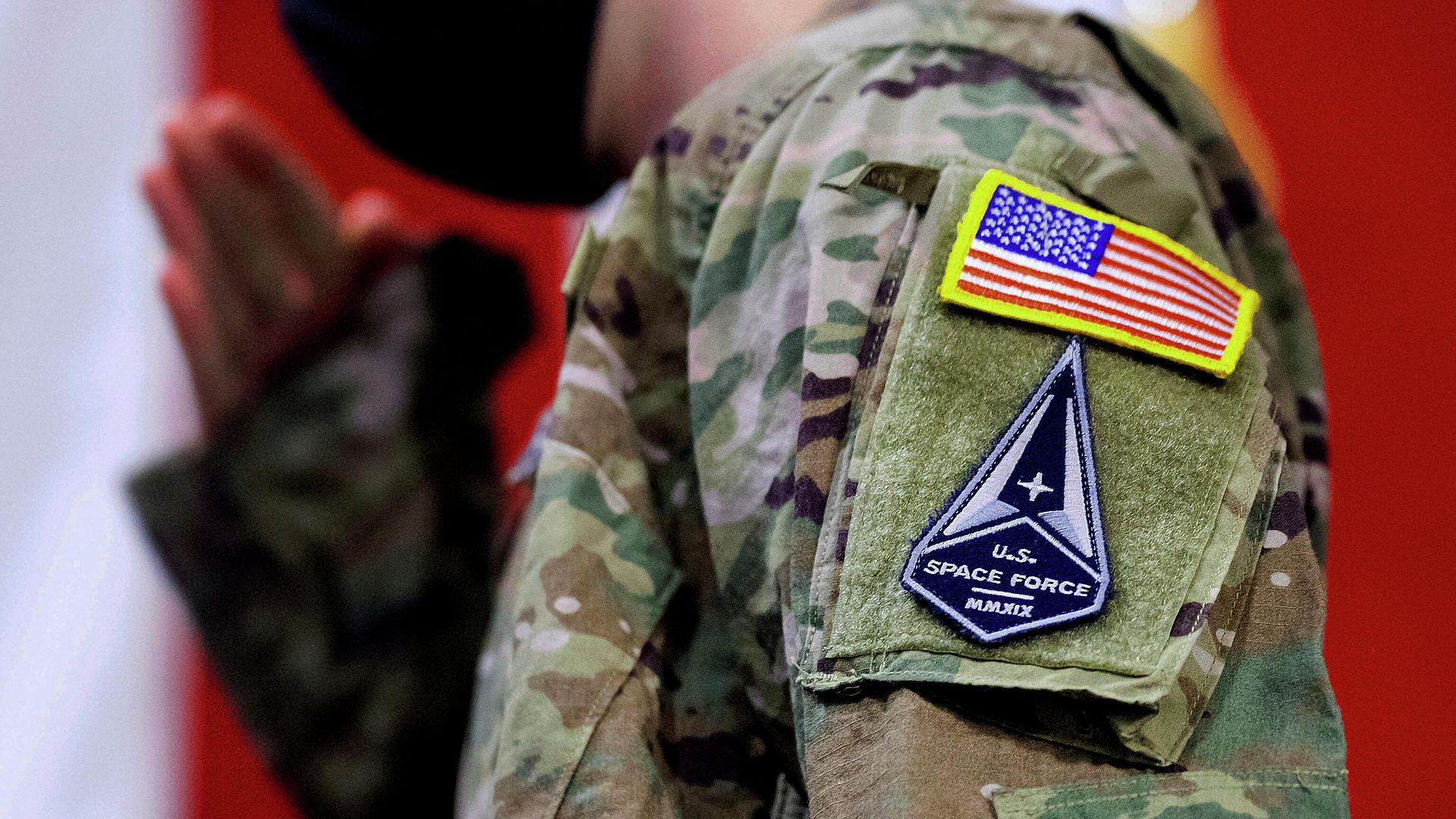 Глава CENTCOM призвал возобновить удары по Ирану