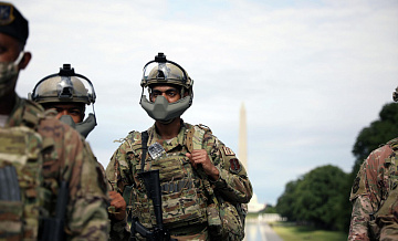 В Вашингтоне нацгвардейцы останутся до конца года, сообщает ABC