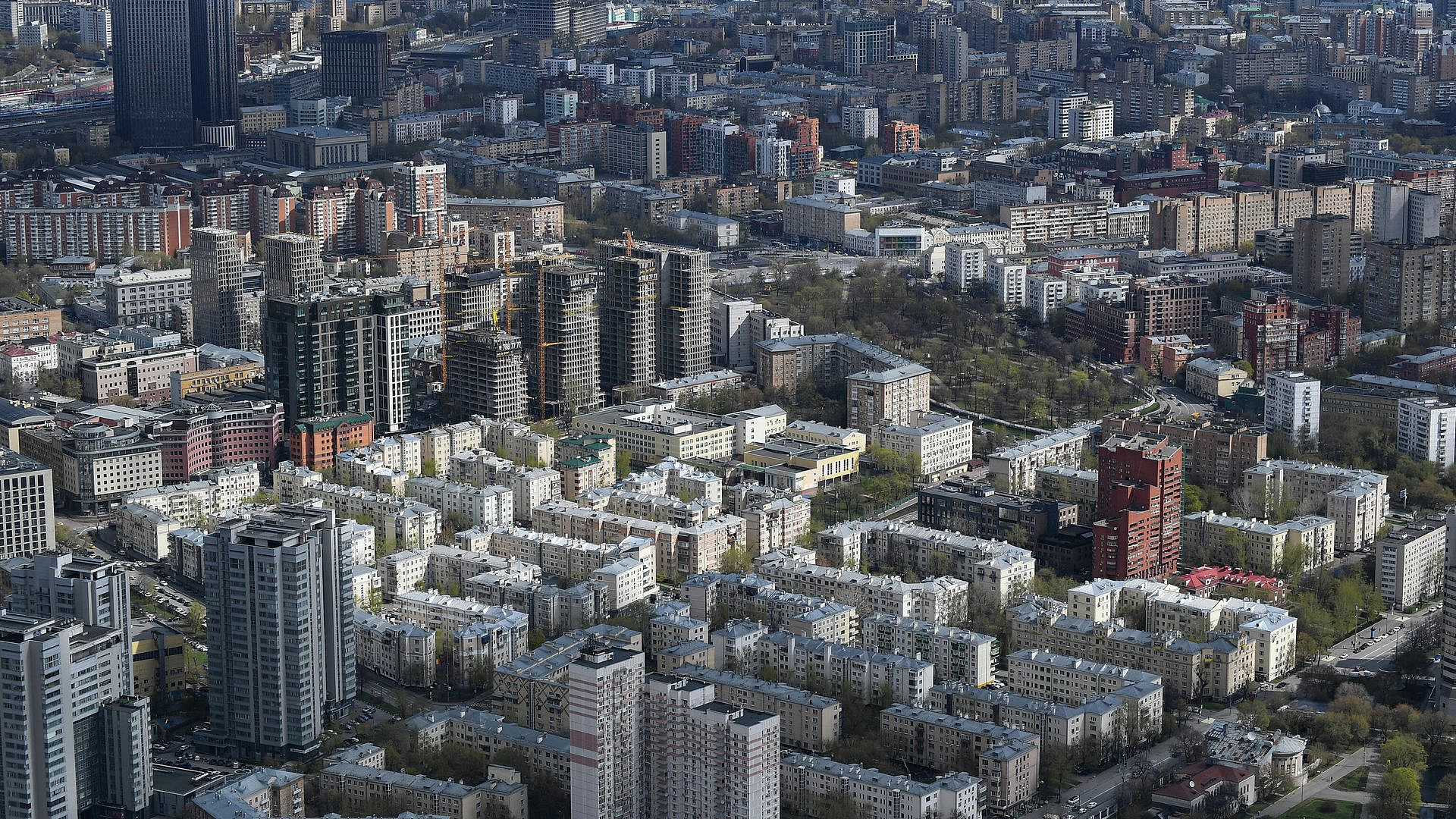 Более 450 домов отремонтировали в Пресненском районе Москвы с 2015 года