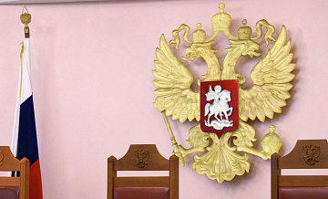 Россиянке, получавшей долги за "двойника", помог только Верховный суд