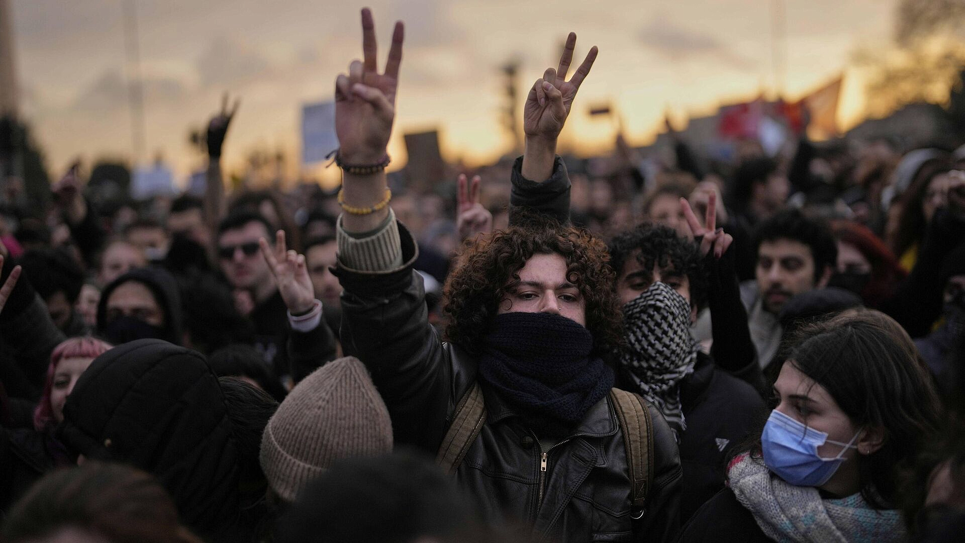 Оппозиция в Турции рассказала о собранных подписях за проведение выборов