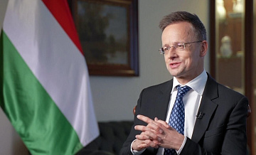 Путин примет в Кремле Сийярто