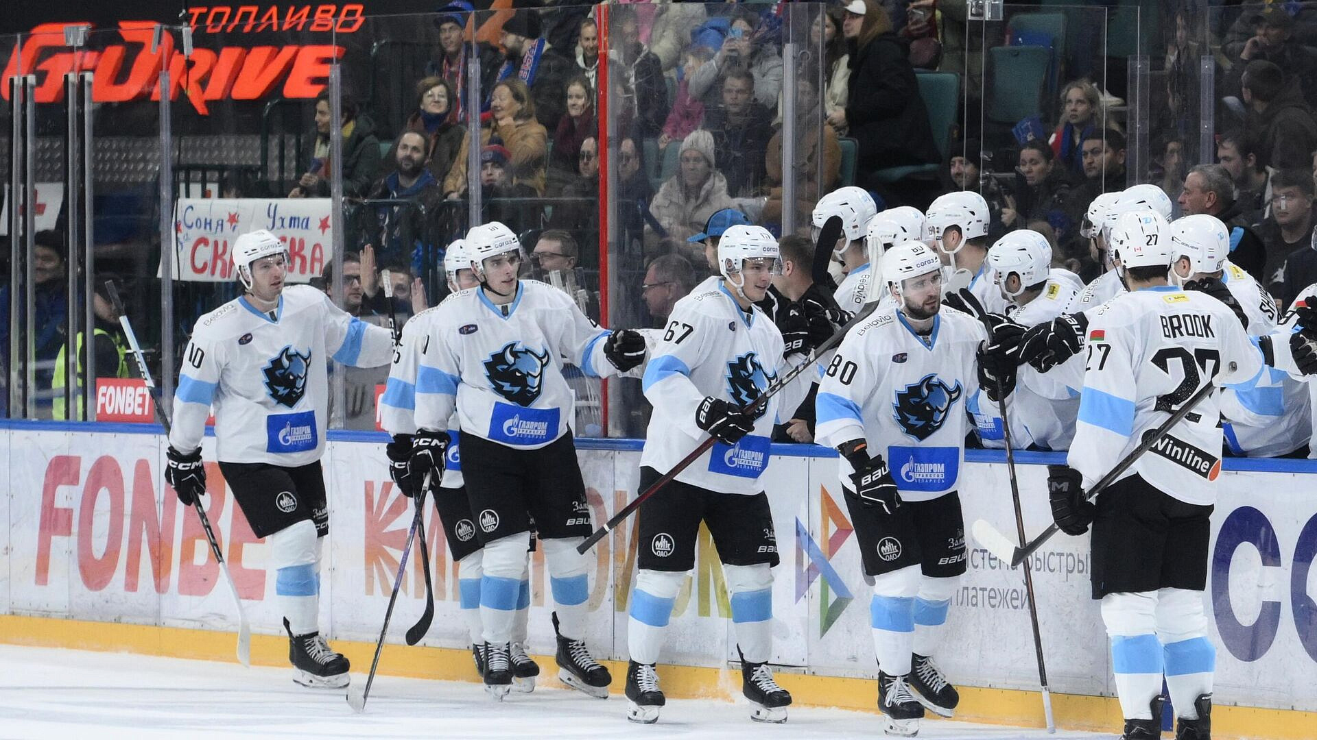 "����������" � "������ �����": �������� ������ ���� ��� 15 ������