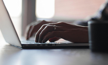 В АКИТ раскрыли объем интернет-торговли в России за 2024 год