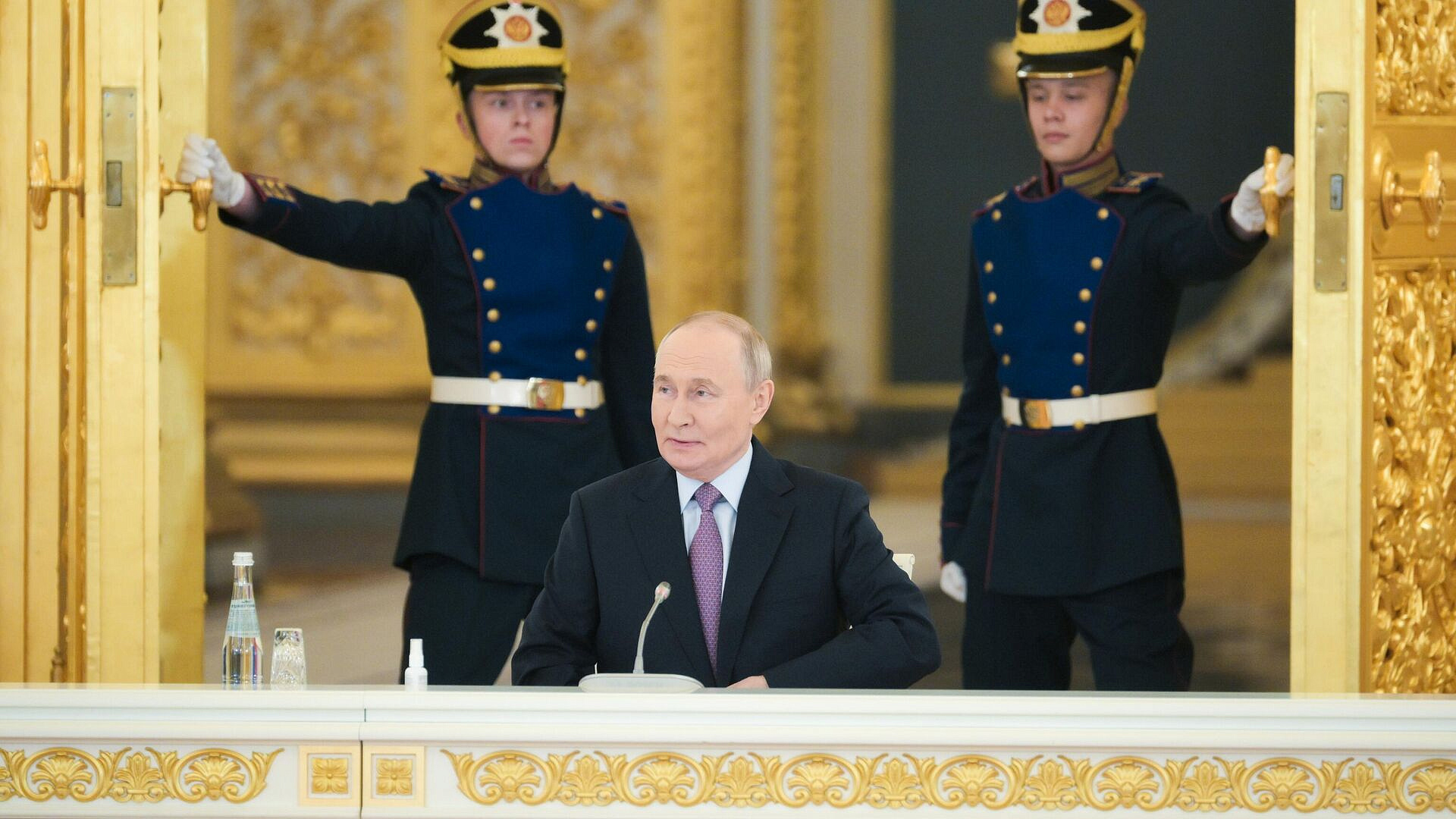 Мнение россиян при реализации нацпроектов является ключевым, заявил Путин