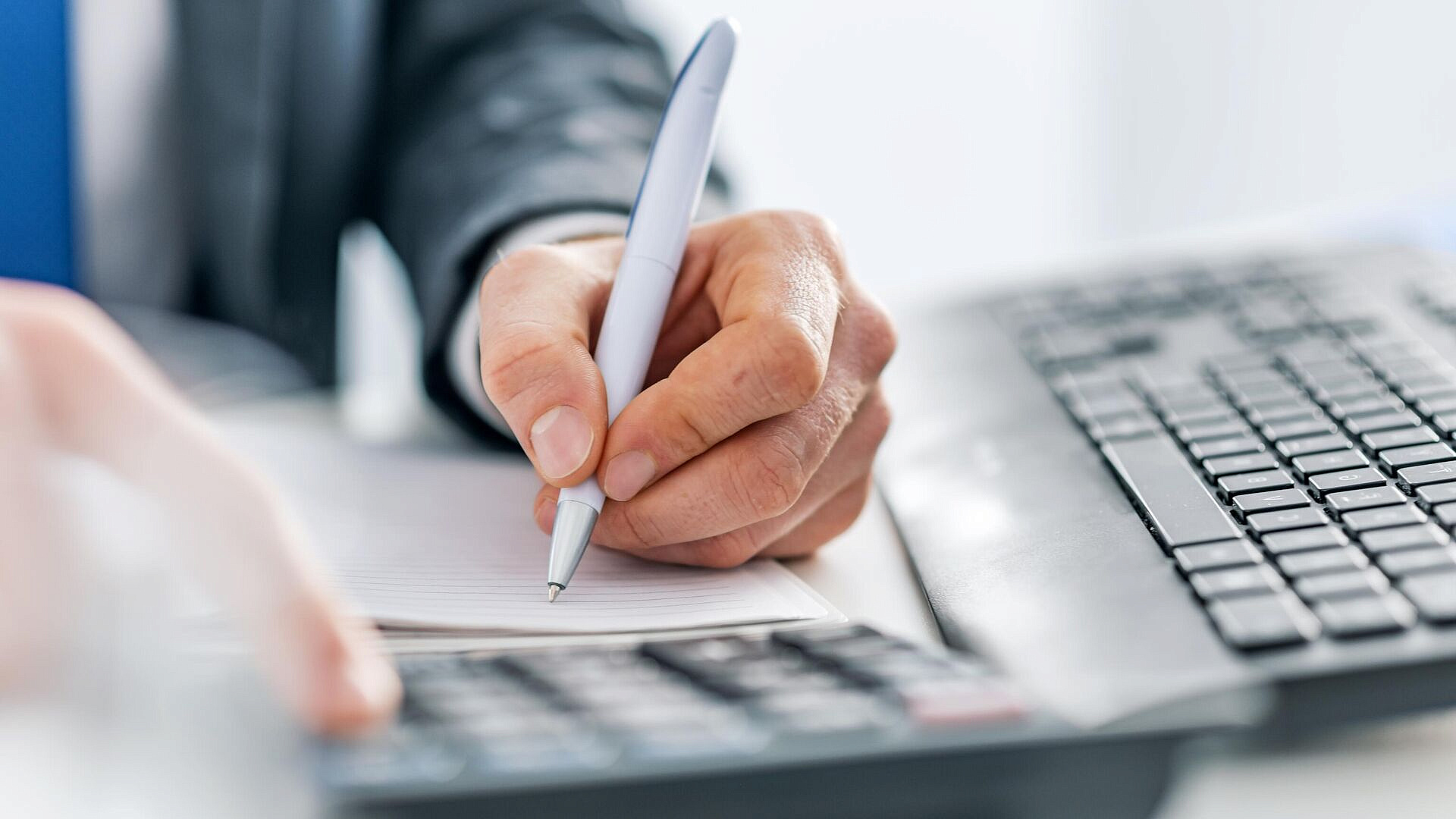 ����� 500 ������� ���� ������� �� ����� � ������� ������������ ����������