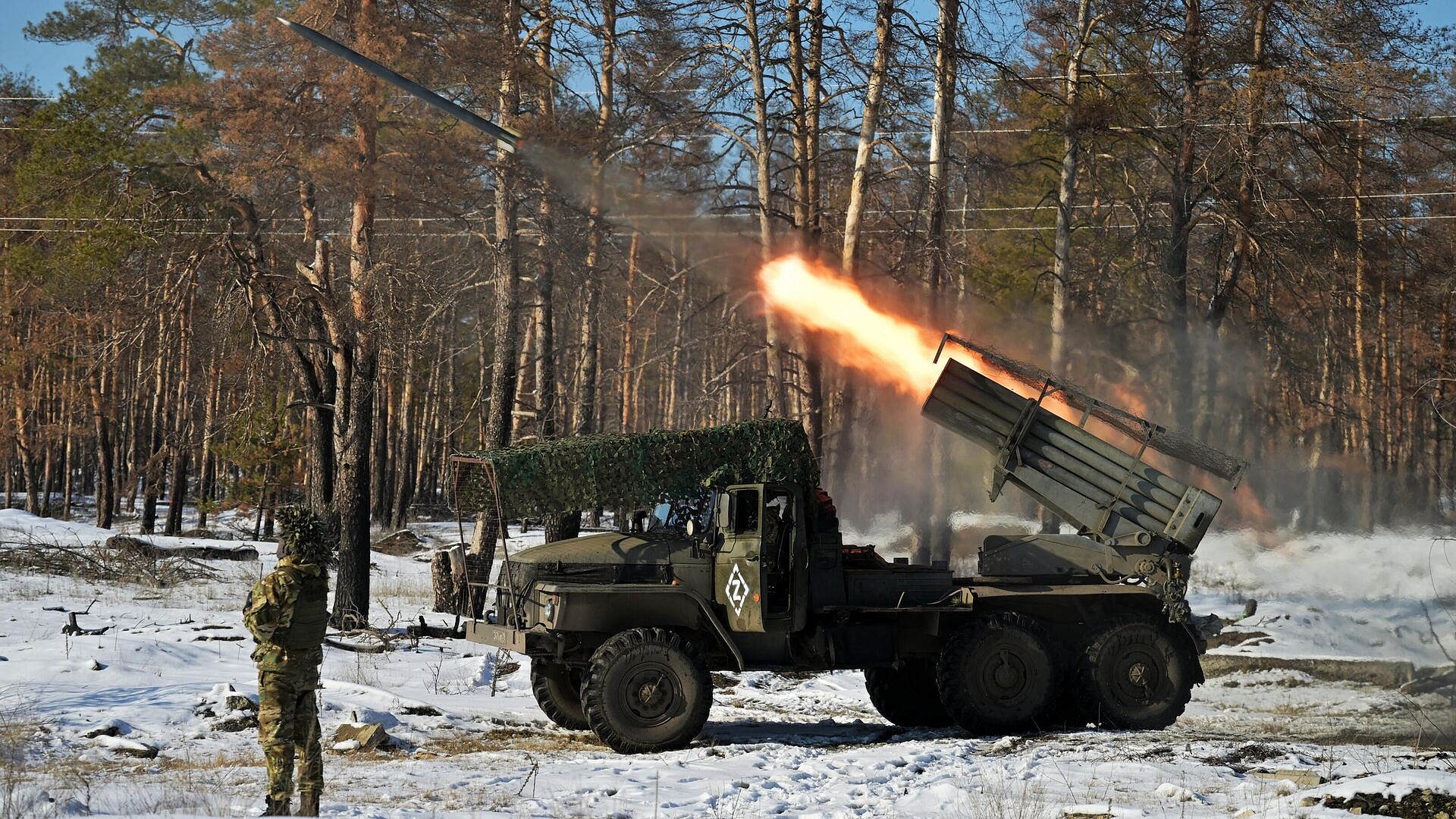 Военные и склад ВСУ поражены в Херсонской области, сообщили в подполье