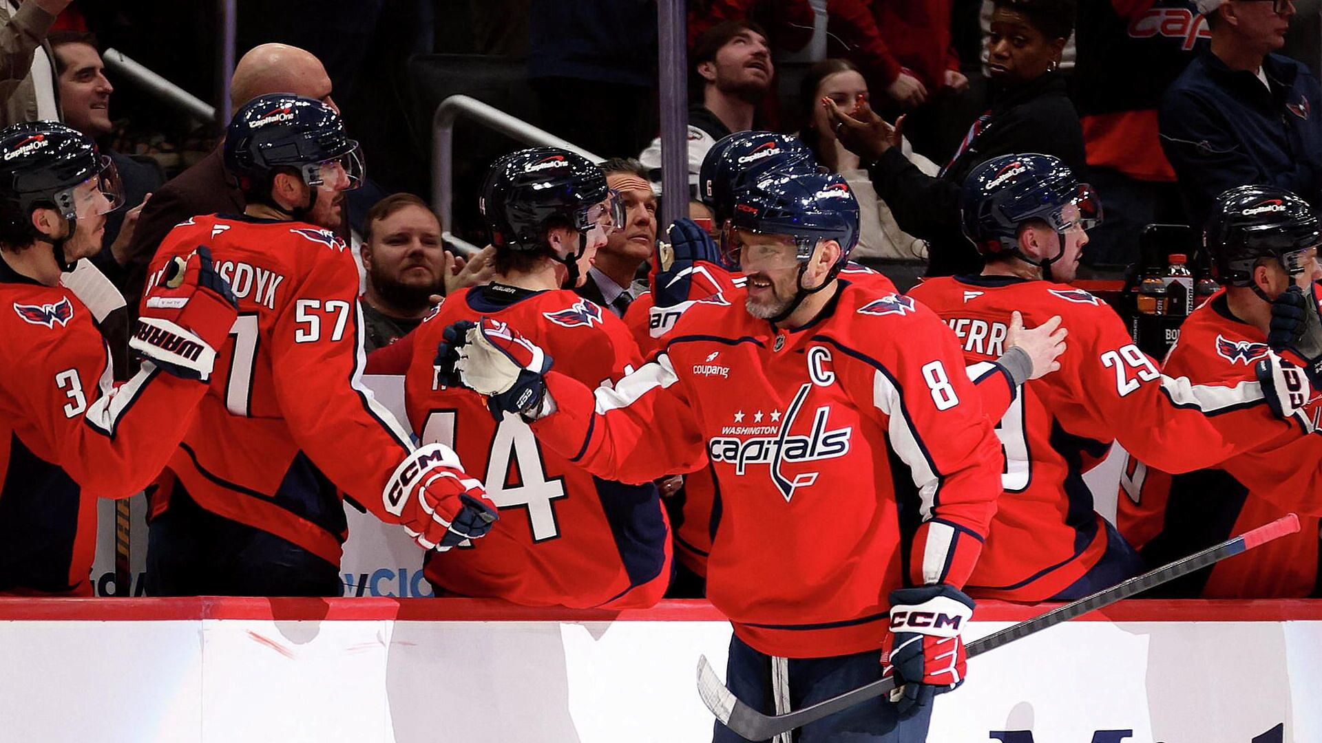 Гол Овечкина помог "Вашингтону" обыграть "Оттаву"