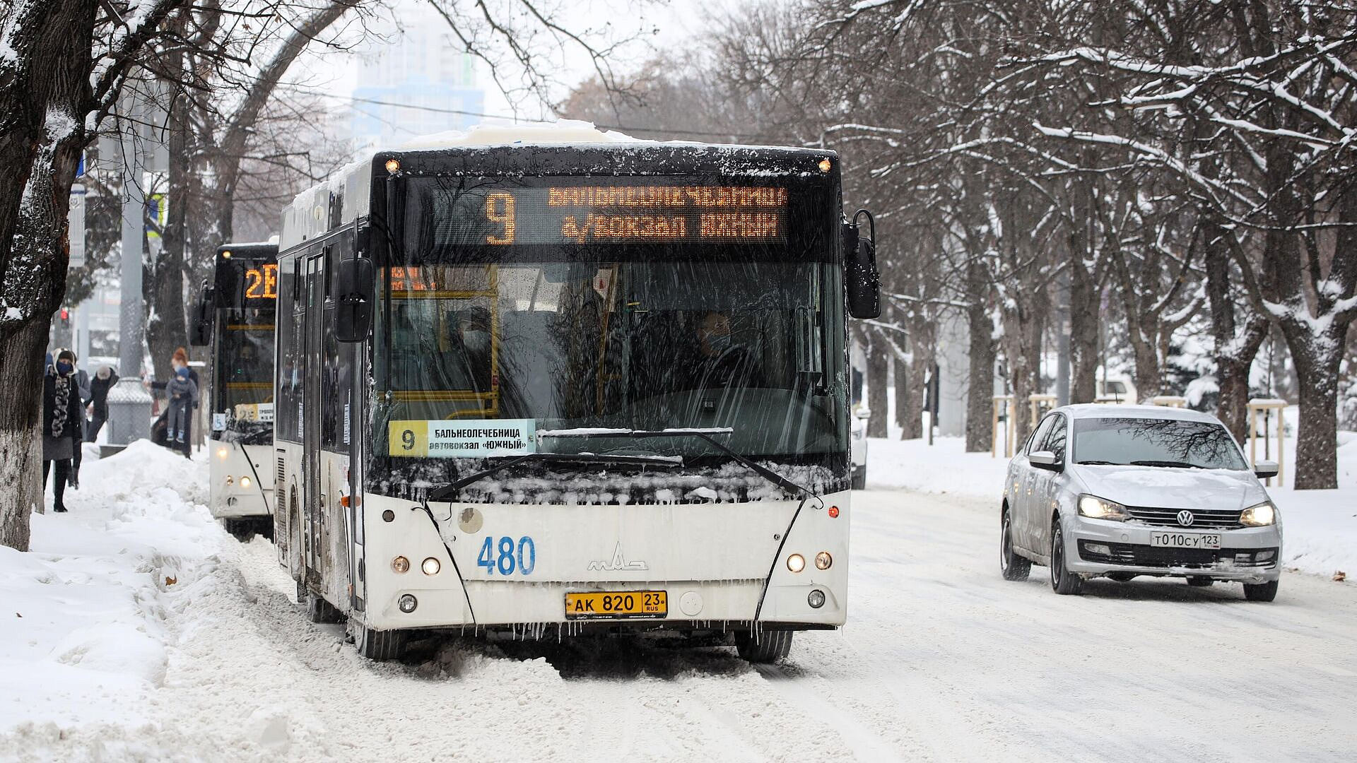 Слуцкий заявил о транспортном неблагополучии в небольших городах