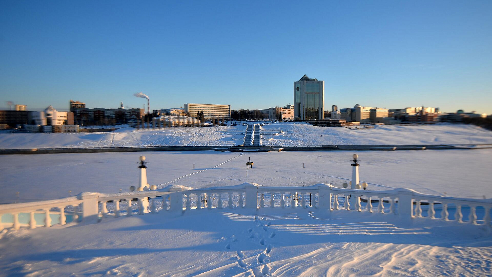 ����� ���������� � ������� ������� � 3 ���� ��������� ��������� ���������