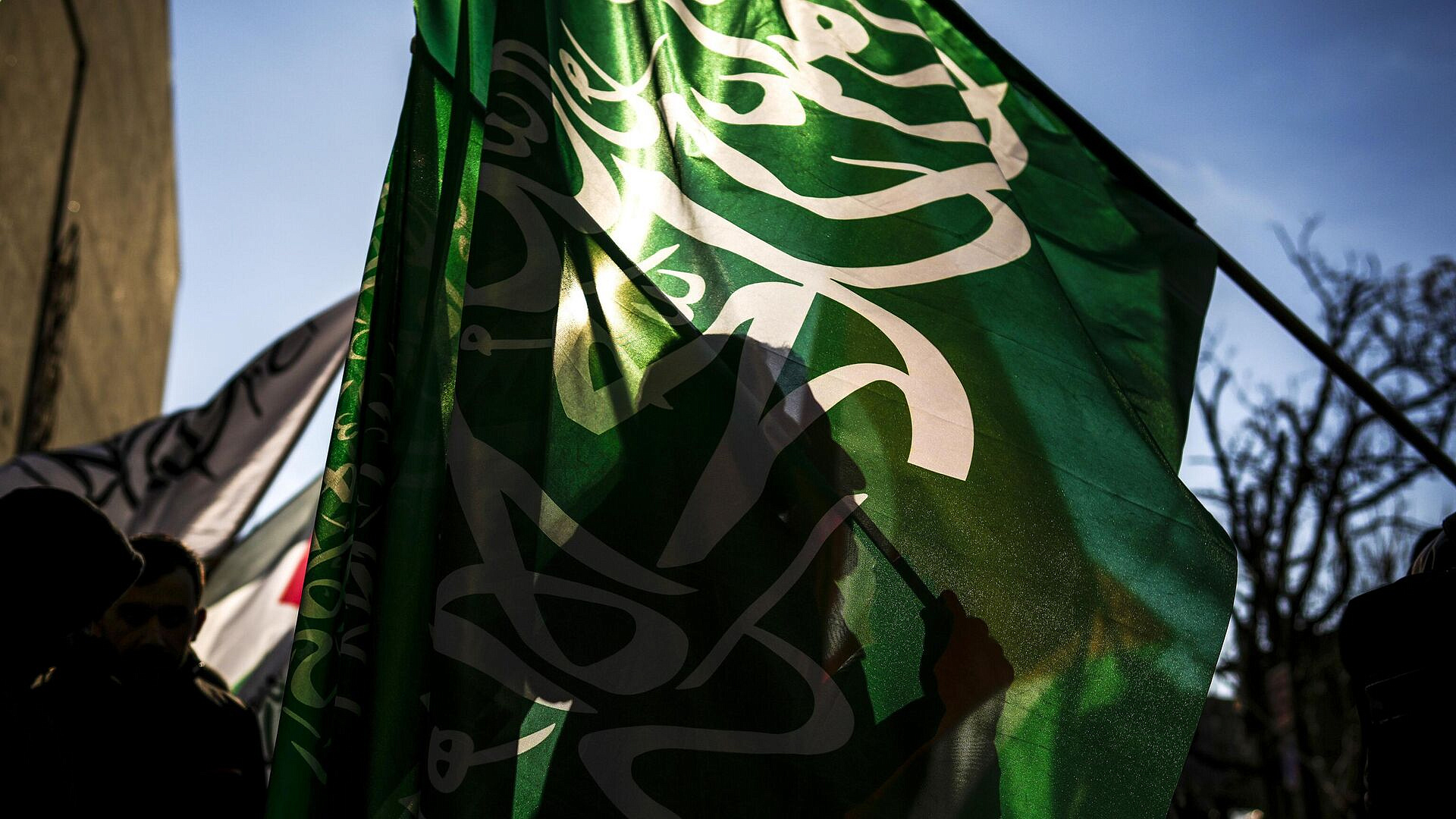 ����� ������� � ���������� ����� ���������� � �������������� ������