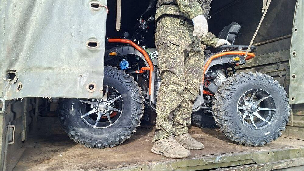 Орловская область доставила бойцам СВО два квадроцикла и "УАЗ"