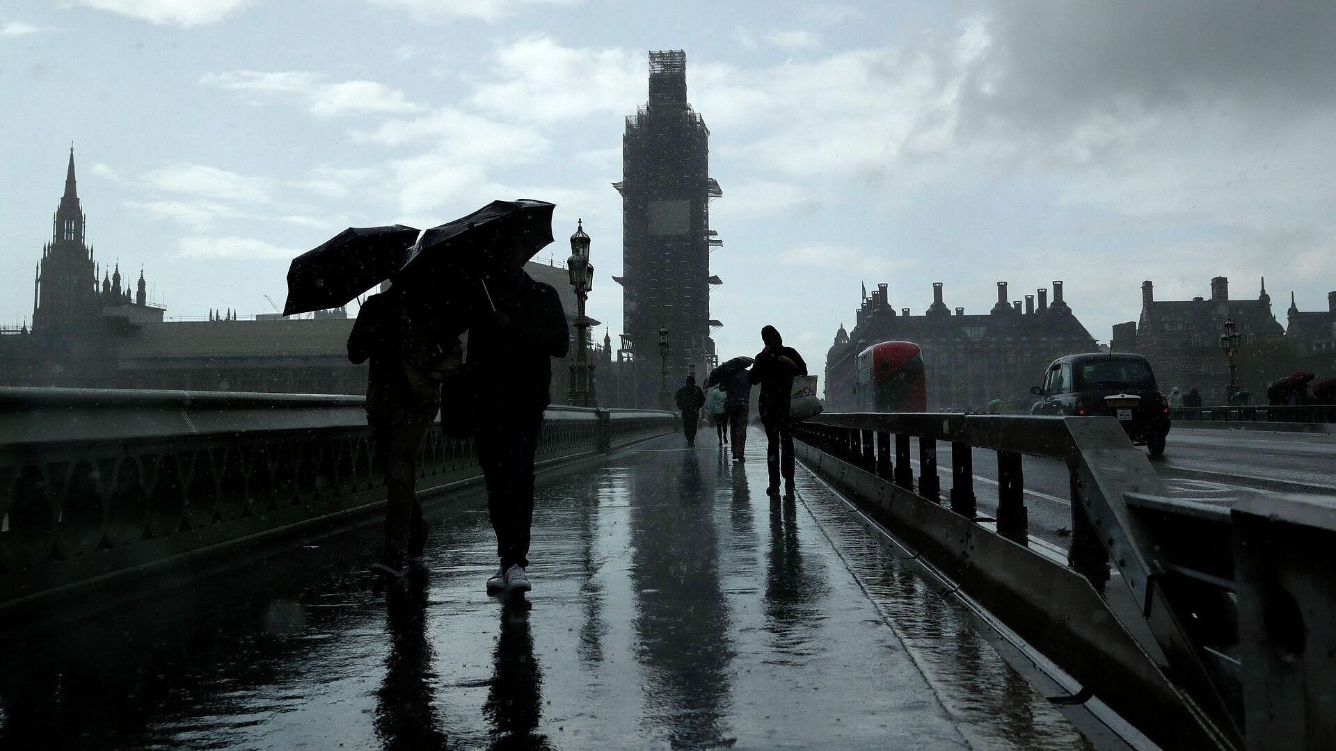 "Шесть миллионов". Ученые забили тревогу из-за скорой катастрофы в Британии