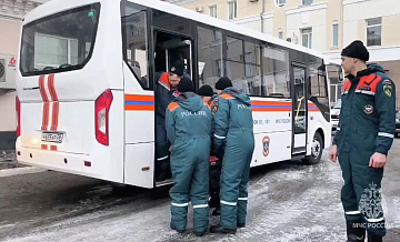 Поиски пропавшего в Амурской области вертолета возобновят в субботу утром
