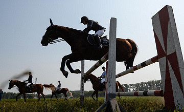 FEI допустила российских юниоров на соревнования с флагом и гимном