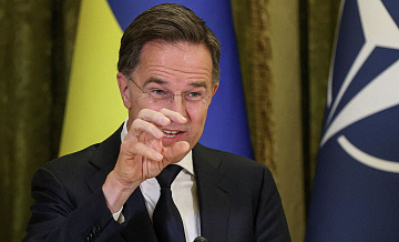 Слова Рютте об Украине говорят о подготовке к интервенции, заявил Лавров