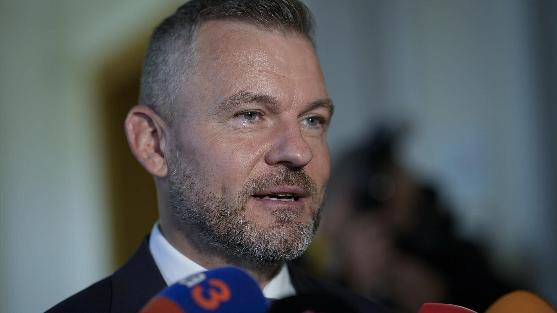 Президент Словакии не хочет ехать в Киев из-за позиции Украины по газу