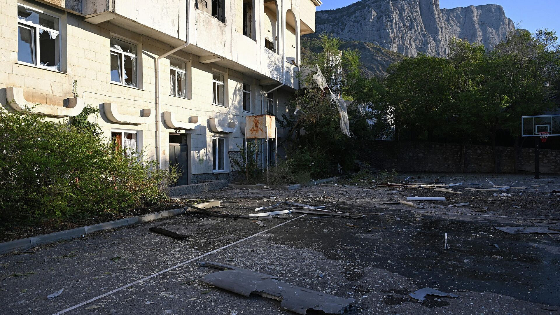 Горячую линию организовали после обстрела ВСУ поселка Форос