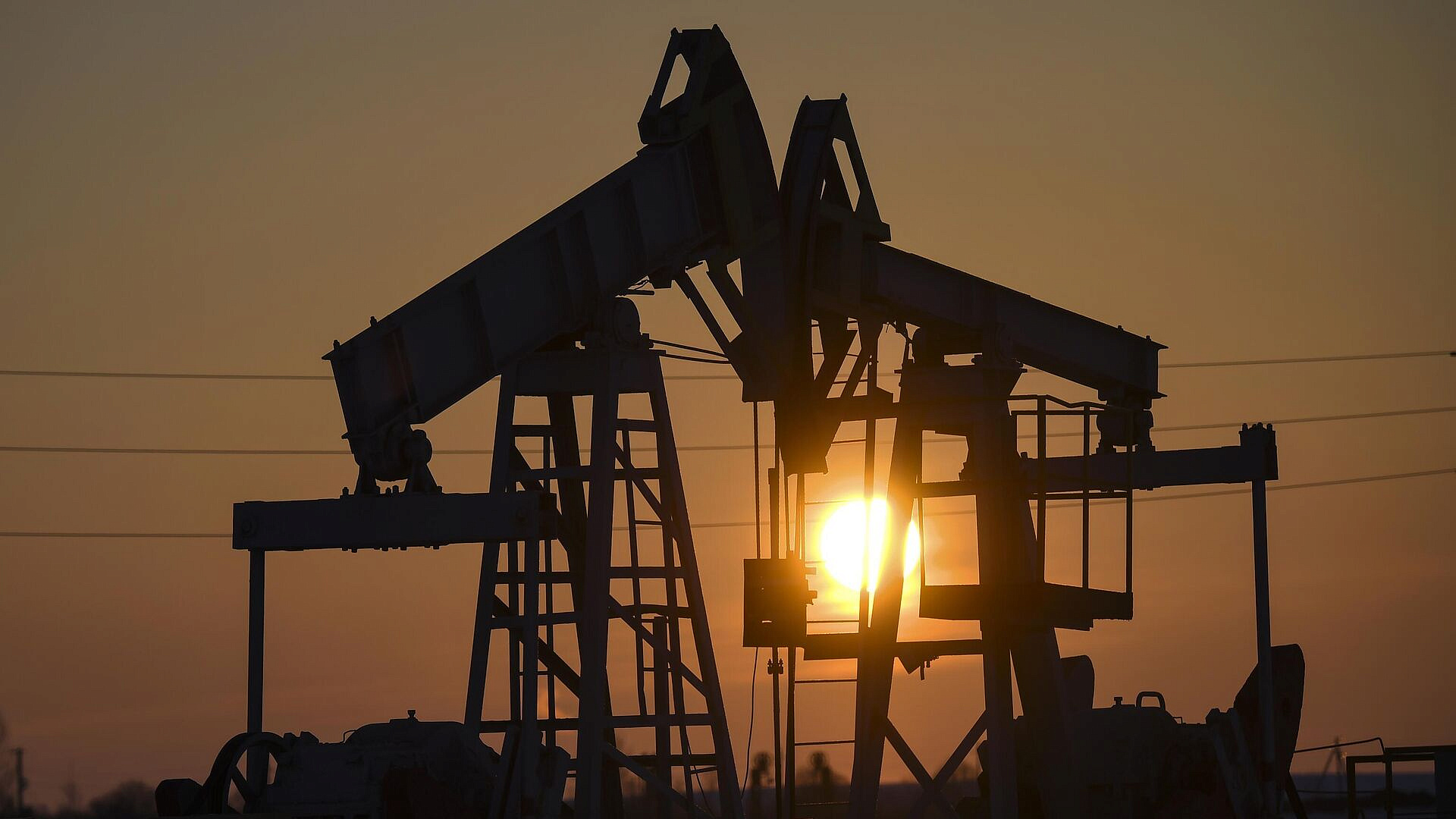 Цена нефти марки Brent выросла на три процента