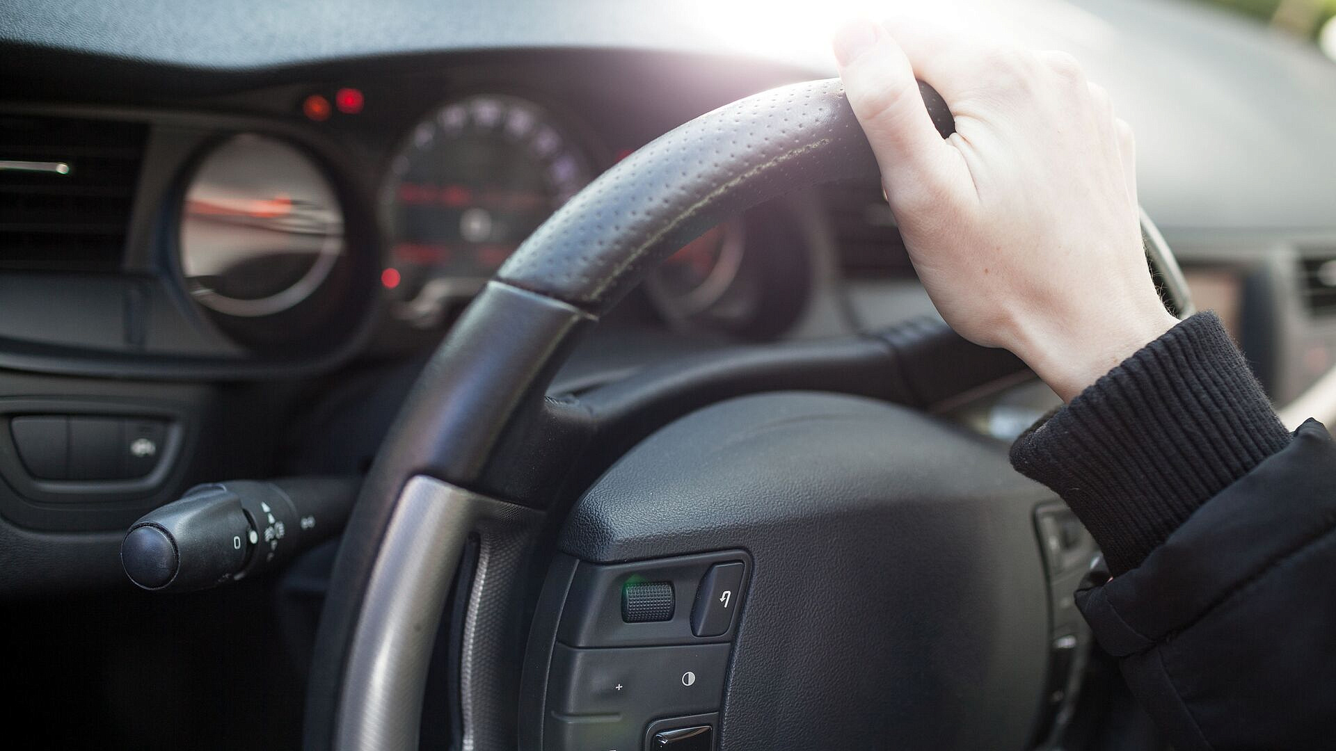 На Украине уволили водителя такси из-за отказа говорить на украинском