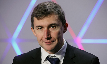 Карякин обвинил FIDE в двойных стандартах после исключения из рейтинга