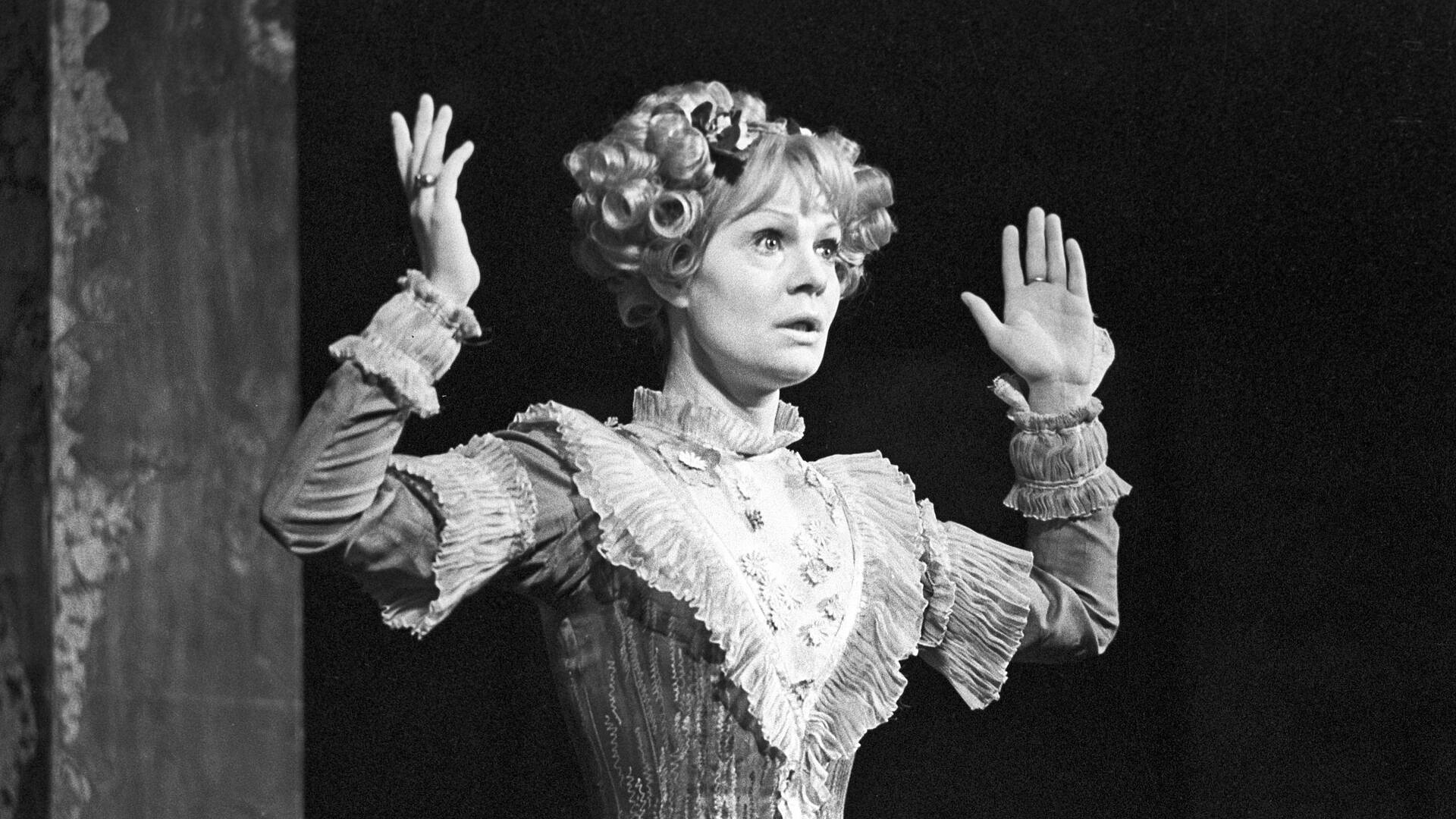 Путин поздравил Ольгу Яковлеву с юбилеем