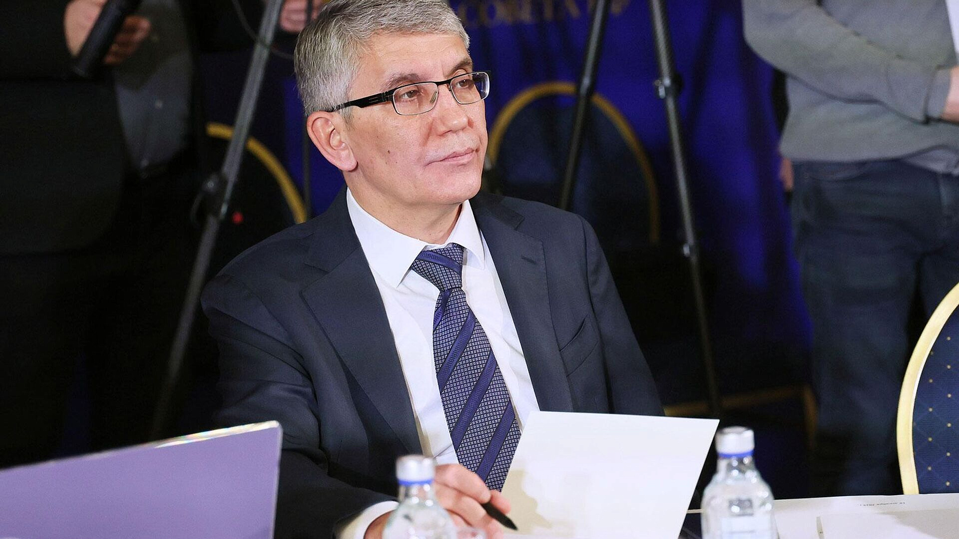 ������: �������� ������� ��������� ����� ����������� ��������� �������