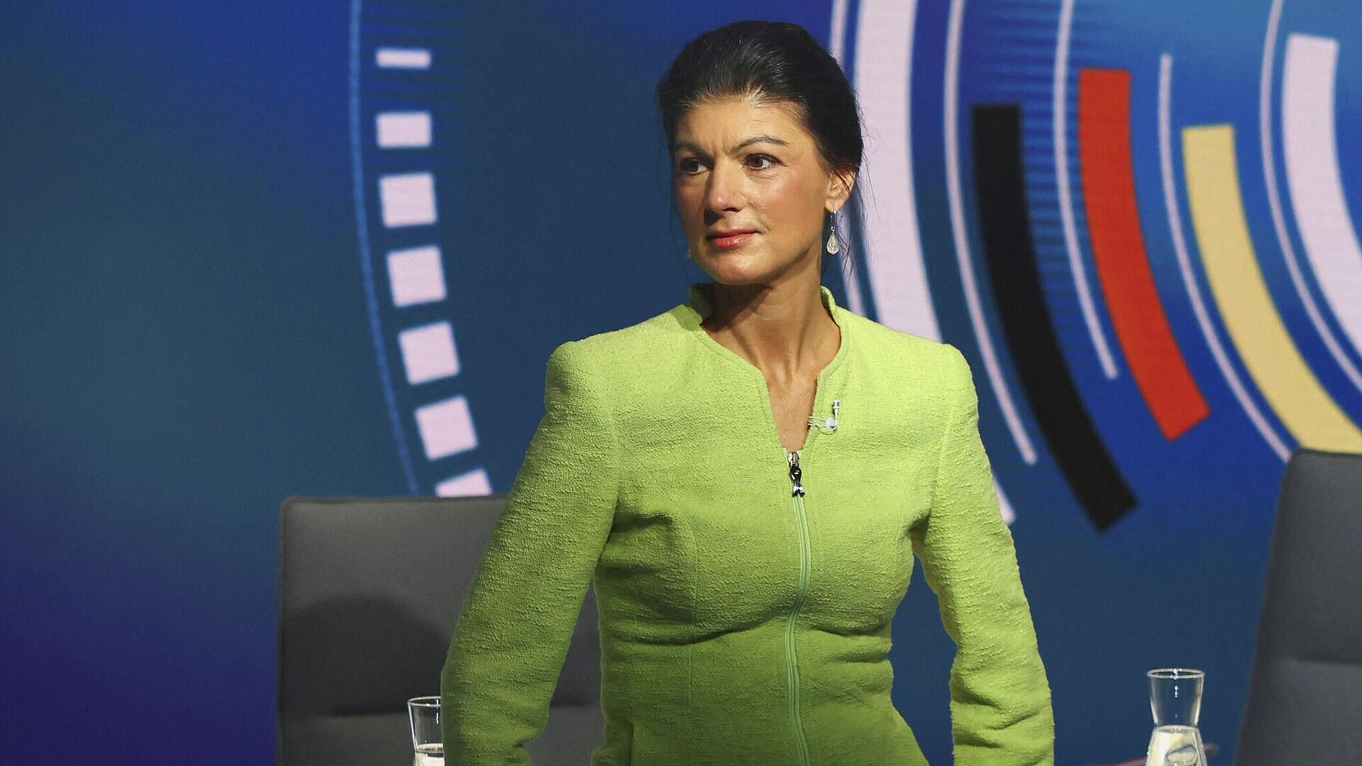 Вагенкнехт раскритиковала победившую в ФРГ коалицию за планы по вооружению