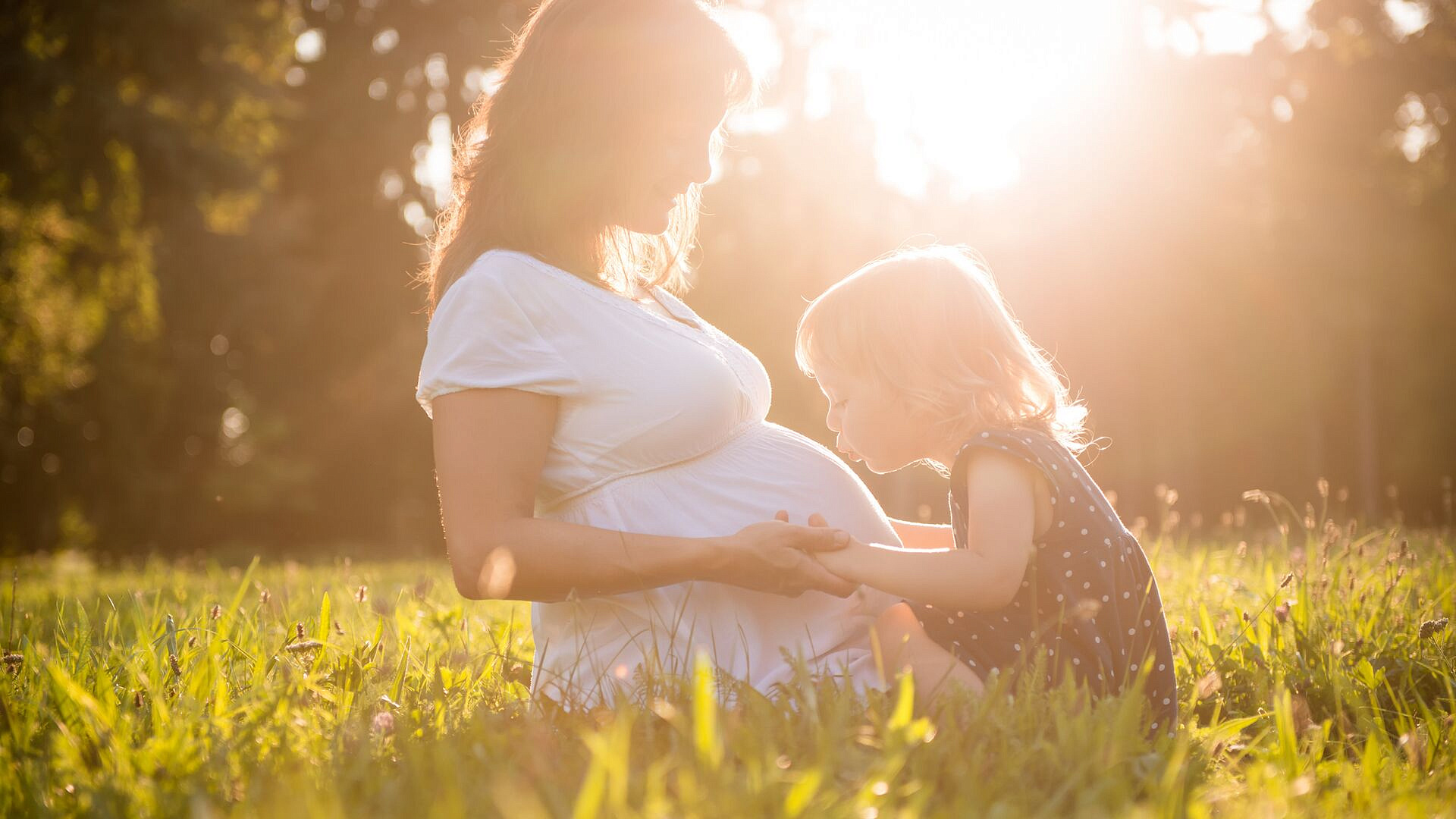 В России в 2025 году вырос спрос на книги о беременности