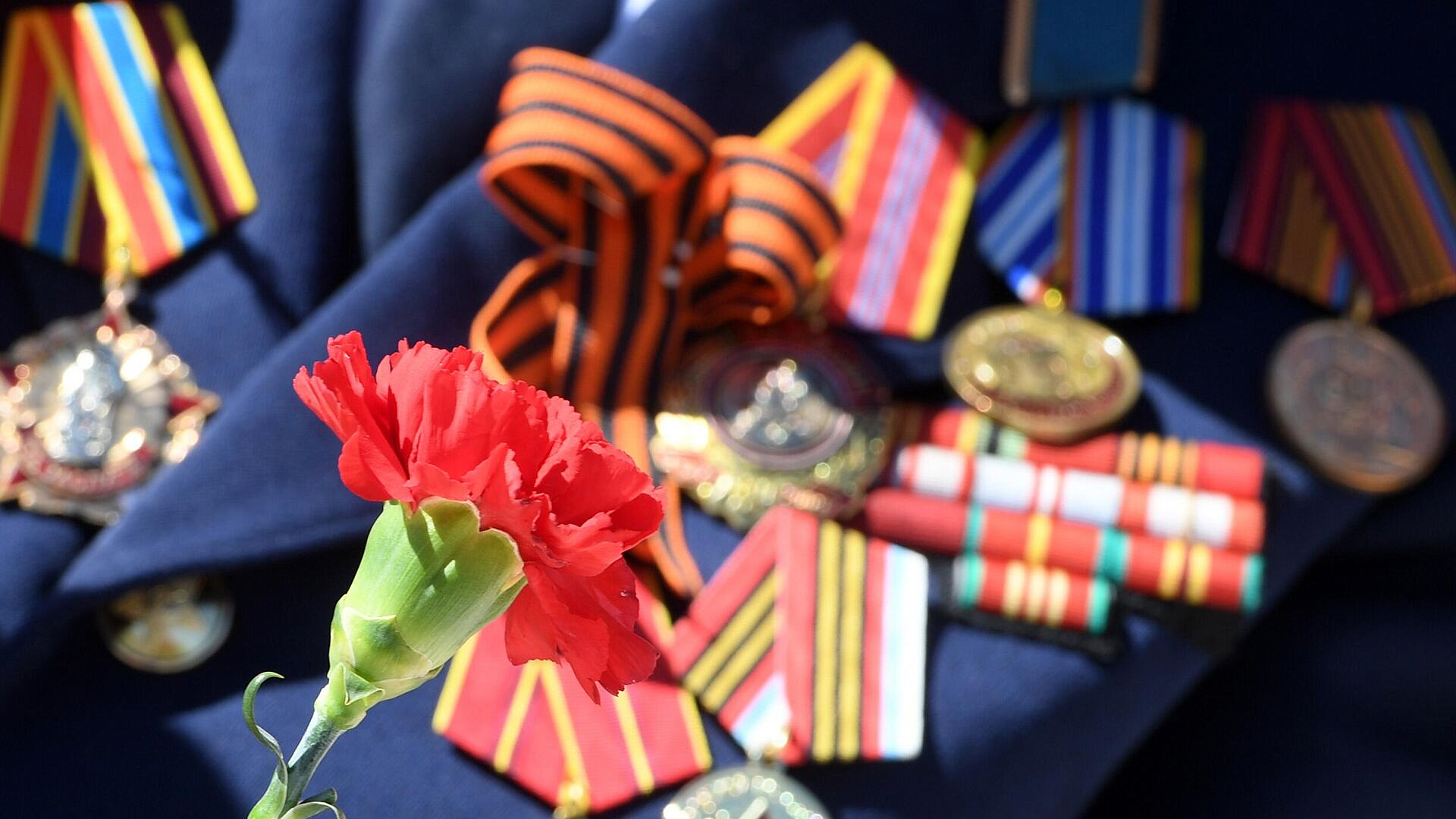 � ������ ���������� � ����������� ������������ ��� ������