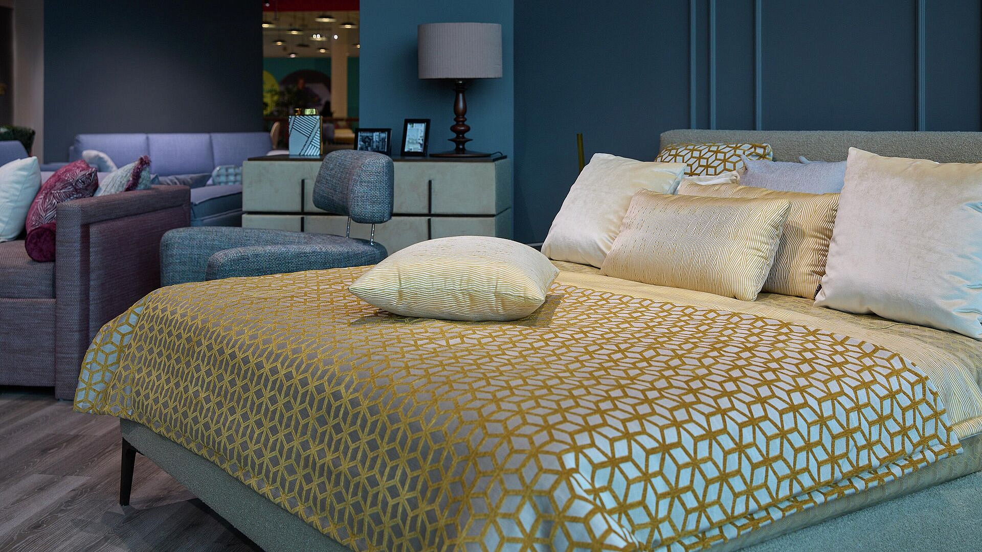 Гарбузов: компании Москвы увеличили поставки мебели почти в полтора раза