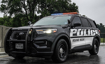 Экс-пилота "Формулы-1" задержали за нападение на человека, пишут СМИ