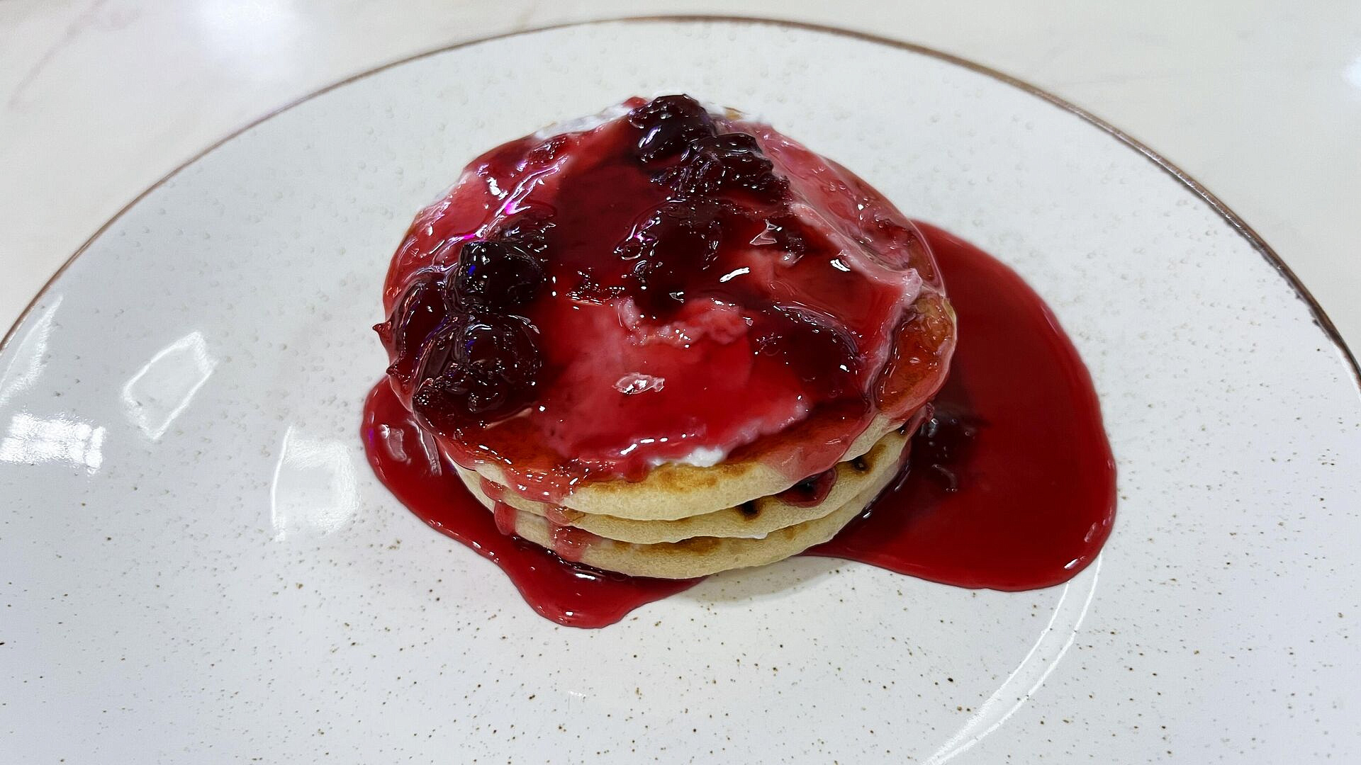 Нутрициолог рассказала о вреде сладкой еды на завтрак