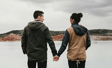 Россияне раскрыли желаемую зарплату для своих партнеров