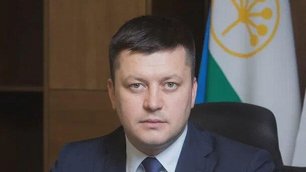 Суд восстановил Мавлиева в должности мэра Уфы