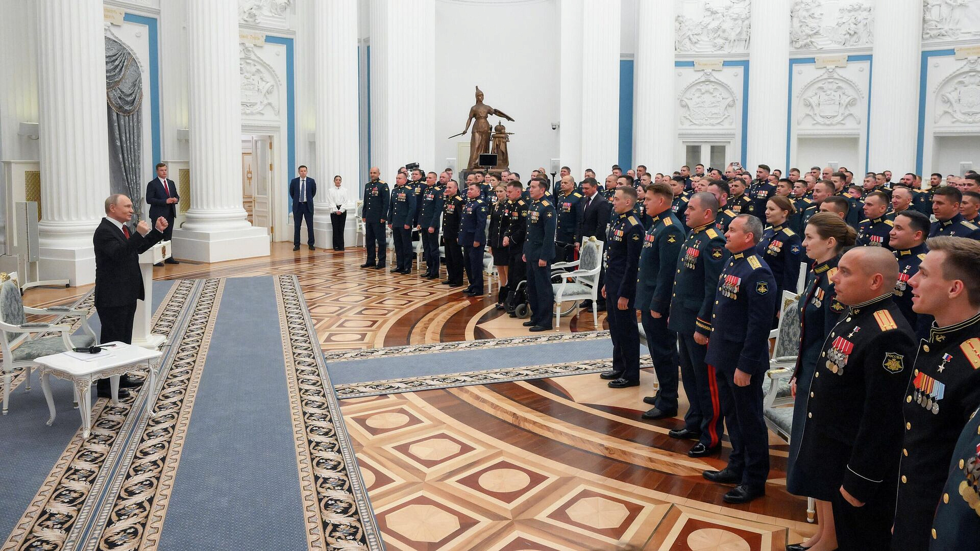 Ректор РАНХиГС анонсировал третий поток  программы "Время героев"