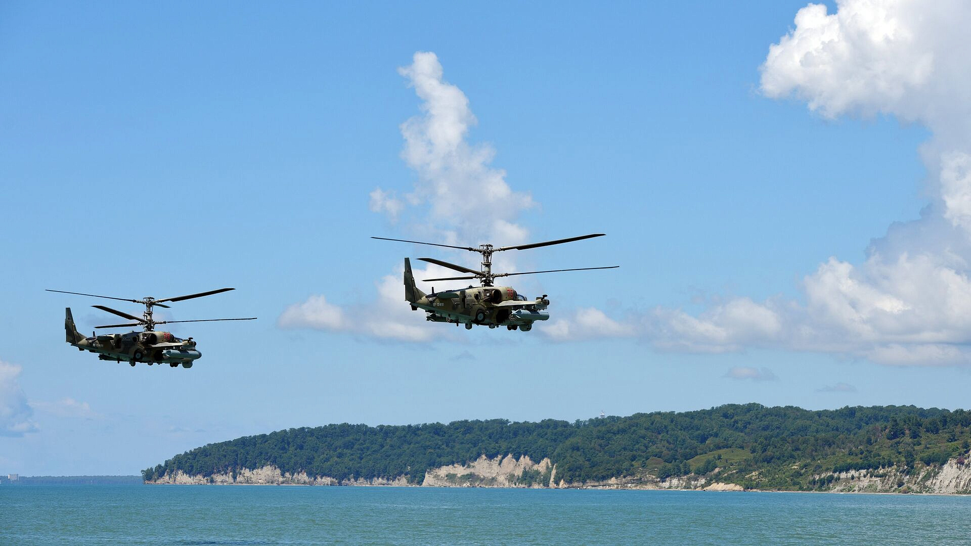 ВС России уничтожили в Черном море  четыре безэкипажных катера ВСУ