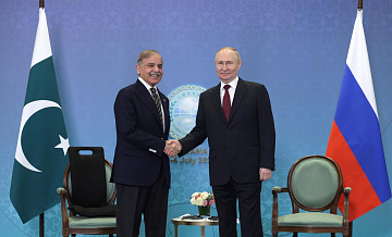 Премьер Пакистана планирует посетить Россию в марте