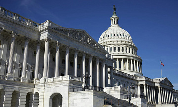 У США на Ближнем Востоке нет необходимых сил для удара по Ирану, пишет WP