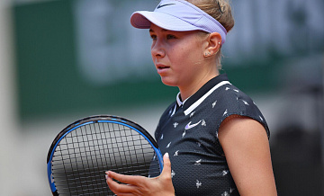 Действующая чемпионка турнира в Дохе Анисимова снялась со второго круга