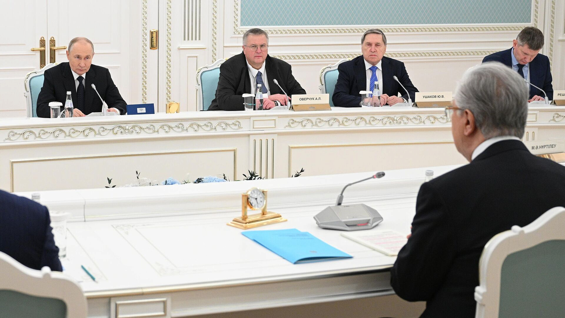 Путин заявил об отсутствии нерешаемых вопросов у России и Казахстана